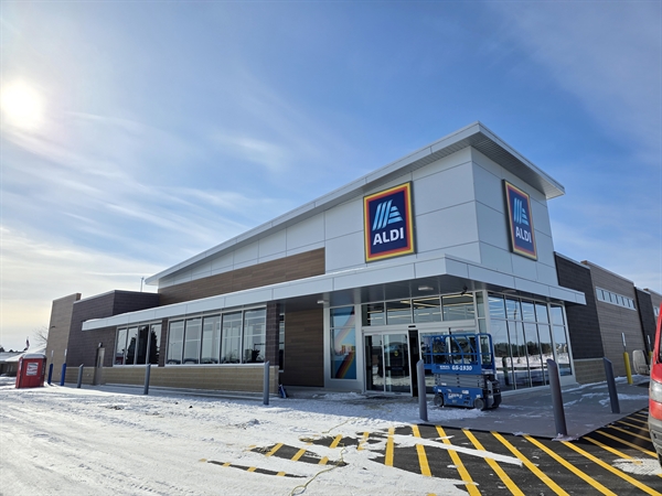 Aldi Grand Opening in Kilkenny Farms West!